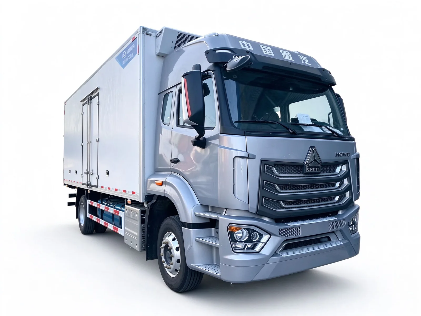 豪沃 NX 4x2 冷藏车