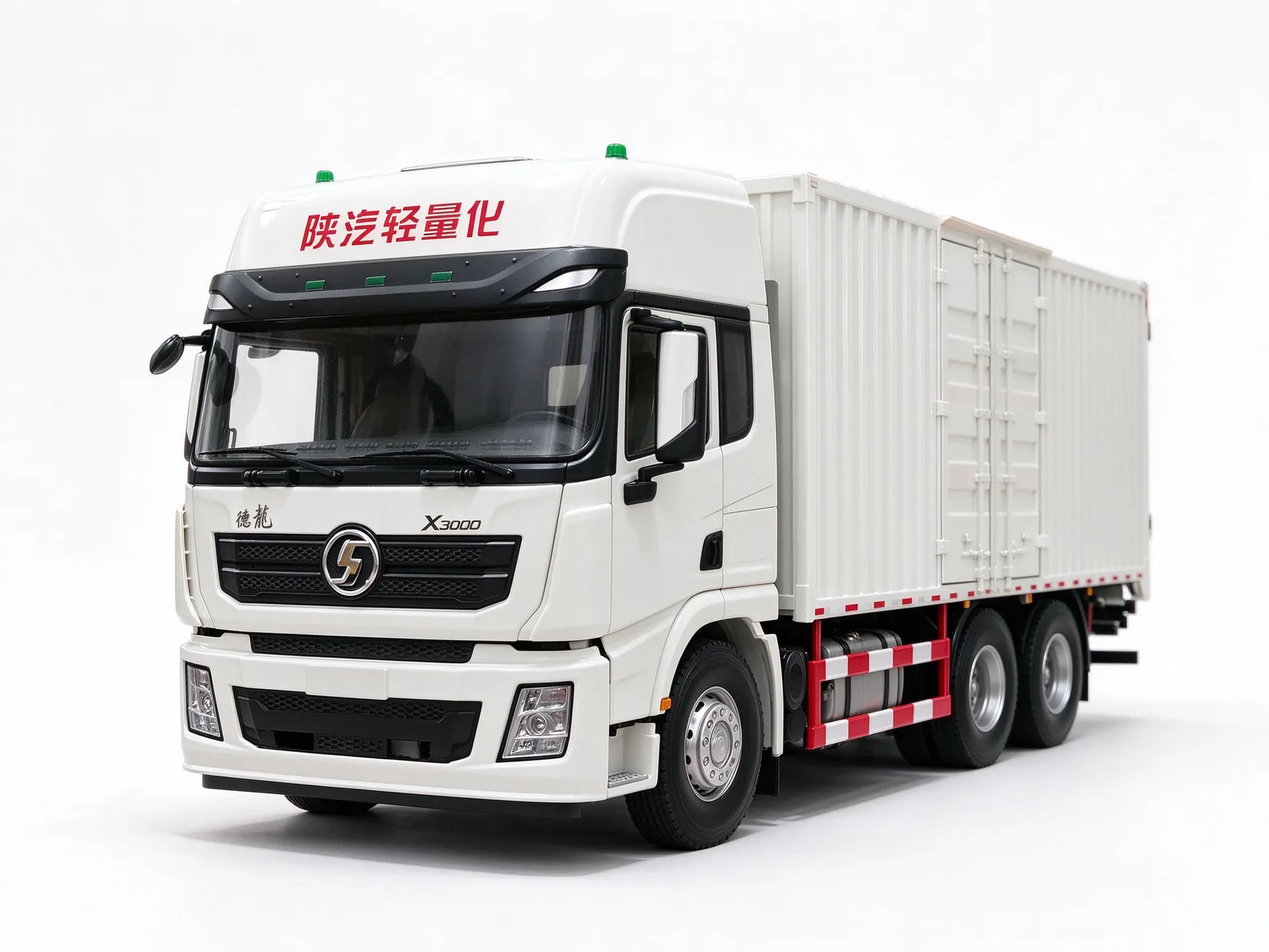 陕汽 X3000 6x4 厢式货车